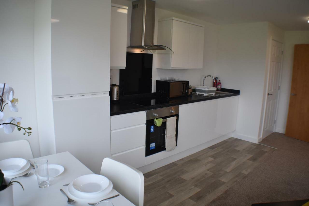 Bushfield House Apartment Питерборо Екстериор снимка
